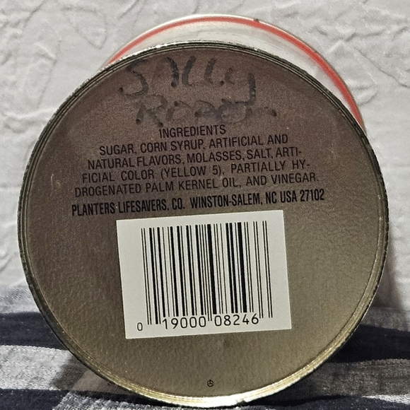 Vintage Christmas Tins From Life Savers And Oreo - Picture 6 of 10